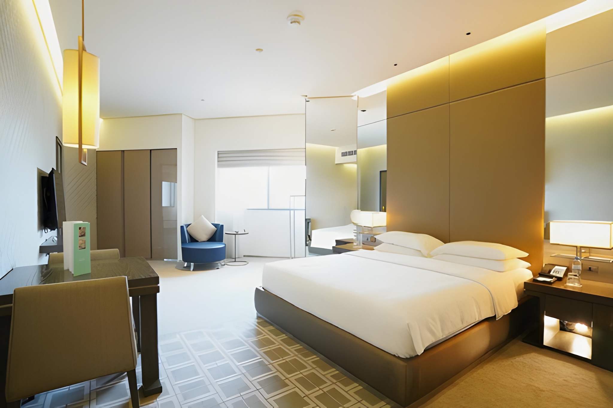A studio at Hyatt Regency Creek Heights, Dubai Healthcare City.