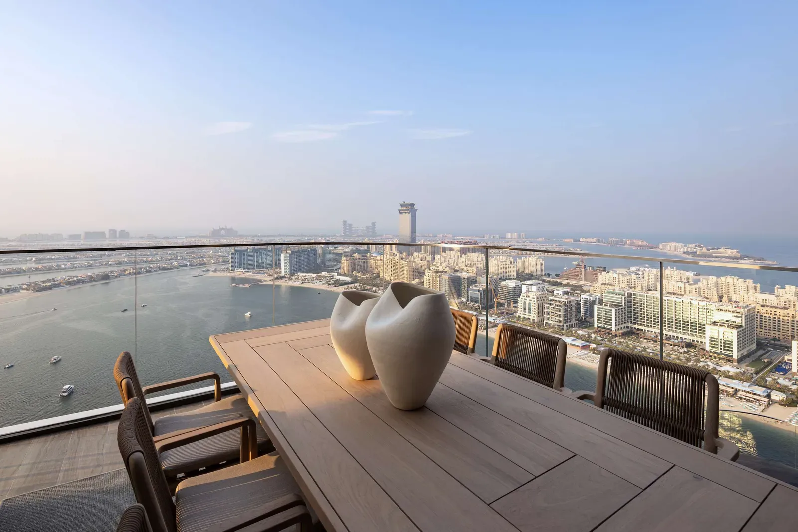 Véla Penthouse, Palace Beach Residence — view
