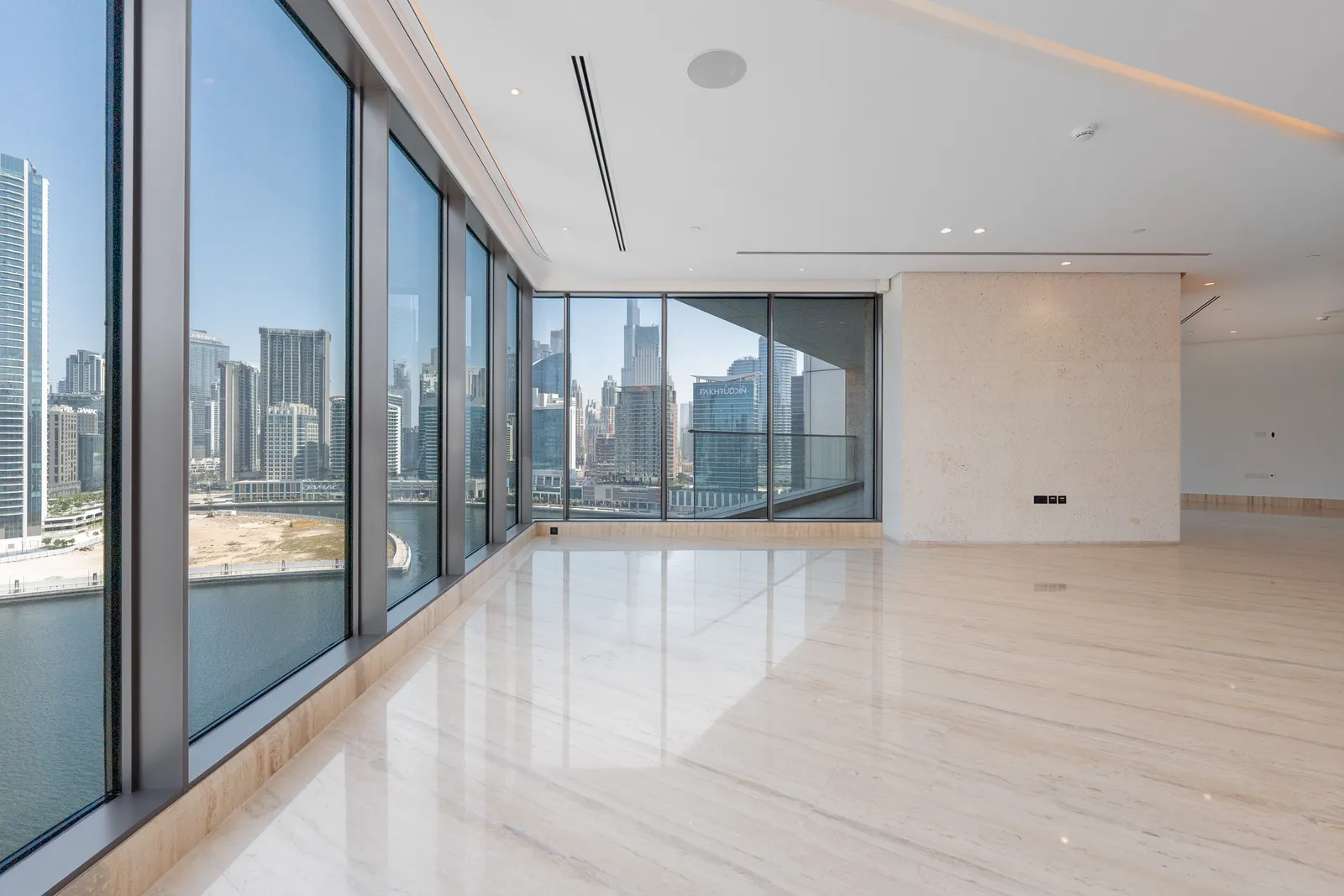 Volante, Business Bay — photo 4