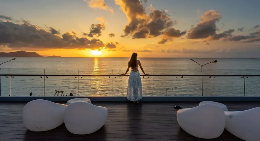 Seaside Promenade at Pearlside Marina Residences.