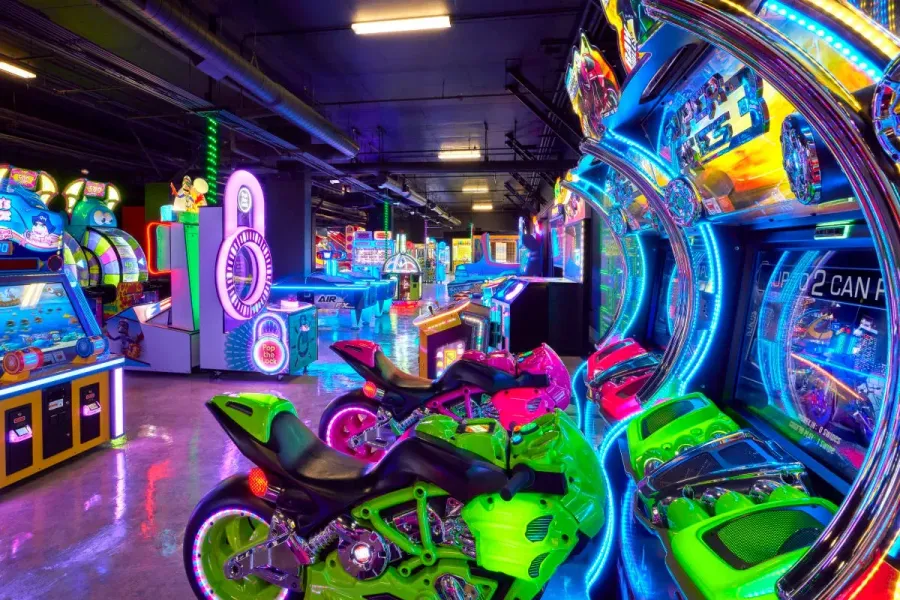 Arcade at Zeta.