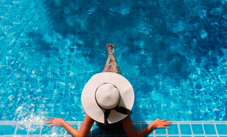 Swimming Pool at W1NNER Tower.