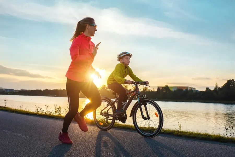 Jogging & Cycling Track at Riviera 60.