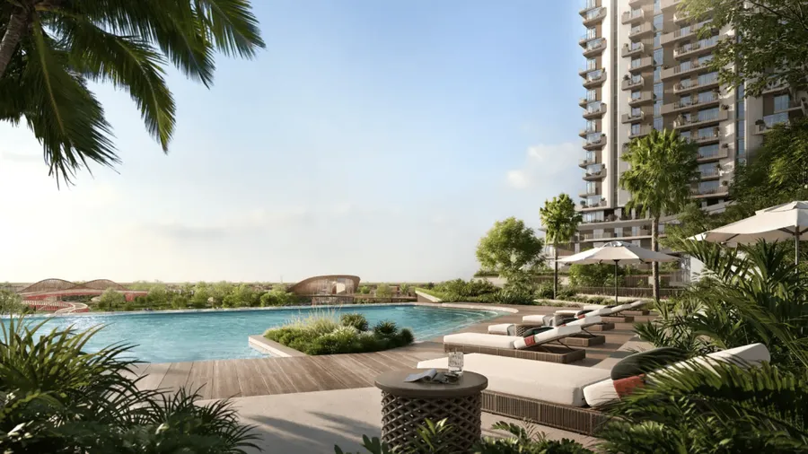 Family Pool & Plunge Pool at Rise by Athlon.