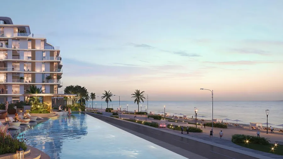 Swimming Pool at Flora Isle Beachfront Residences.