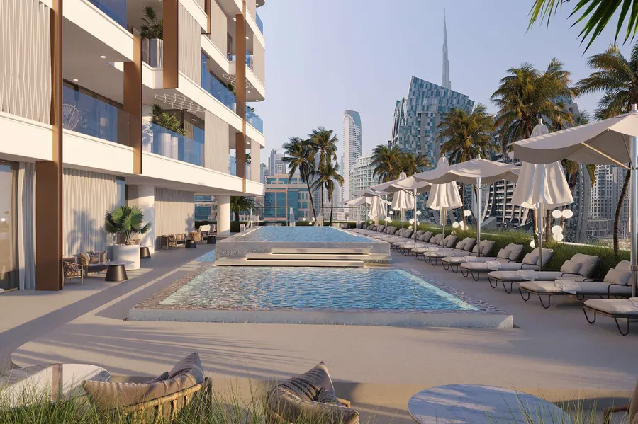 Swimming Pool at The Ritz-Carlton Residences.