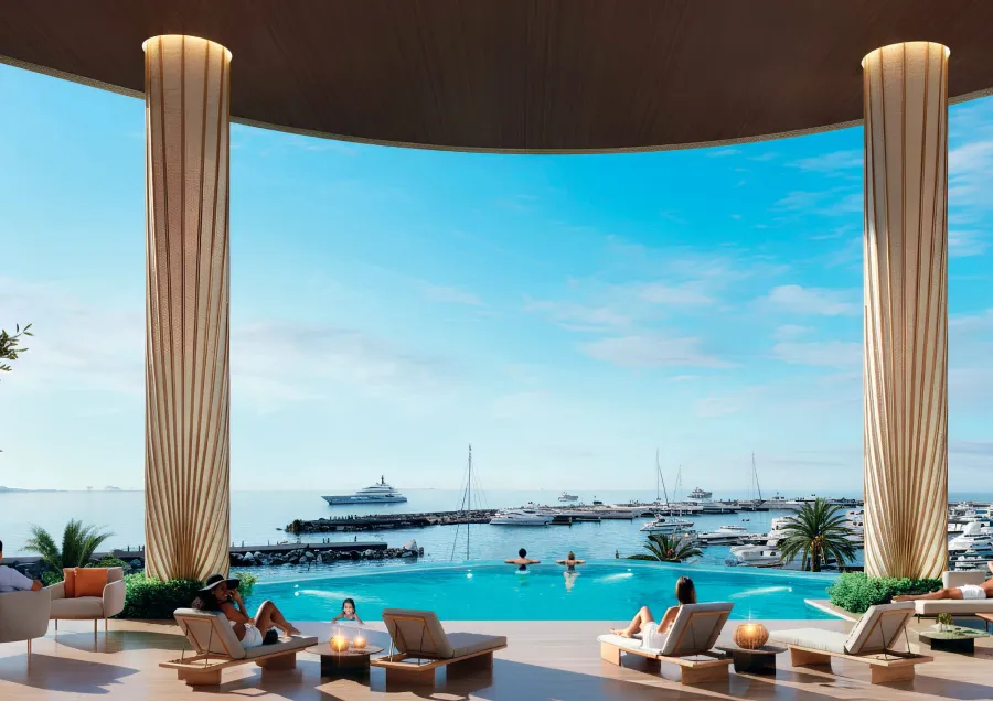 Infinity Pool at Royal Yacht Club Residence.
