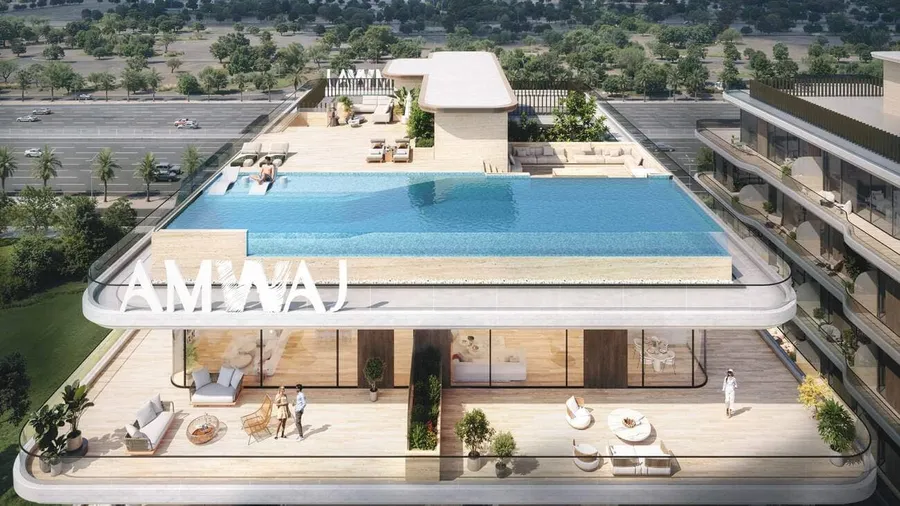 Infinity Pool at Gate Eleven by Amwaj Development.
