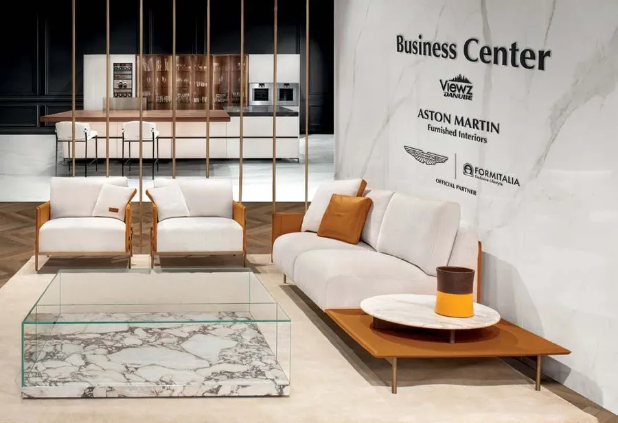 Business Center at Viewz.