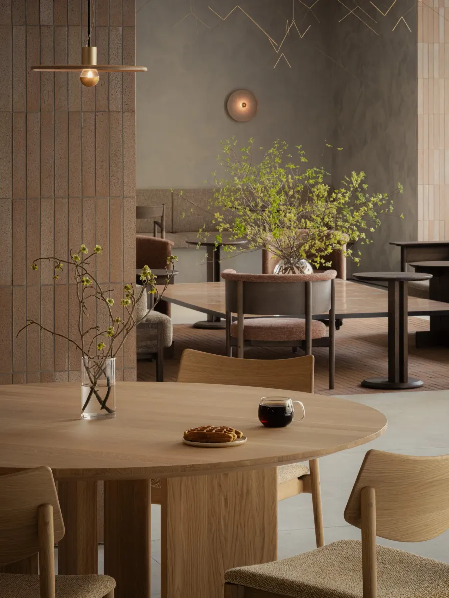 Café at Royal Oasis Black Edition (77-Year Leasehold).