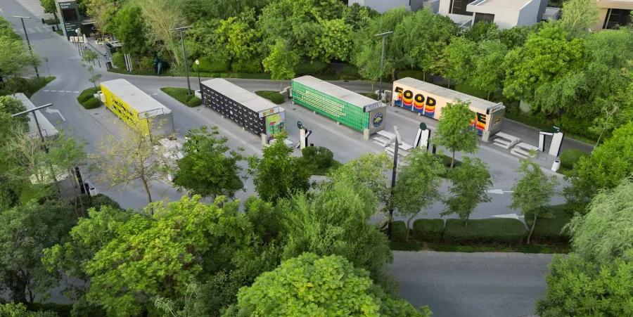 Zad Food Truck Park at Masaar 3 Laura.
