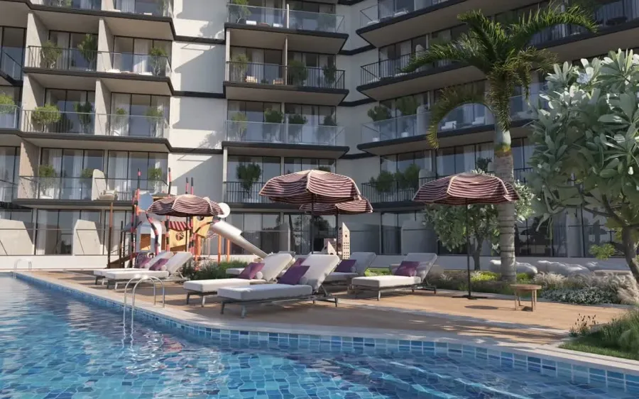 Swimming Pool & Pool Deck at Vivo South.