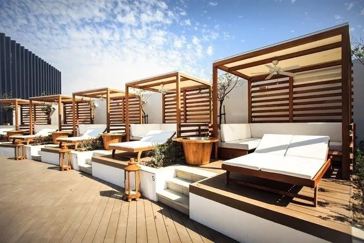 Sunken Seating & Sun Lounges at Sol Luxe.